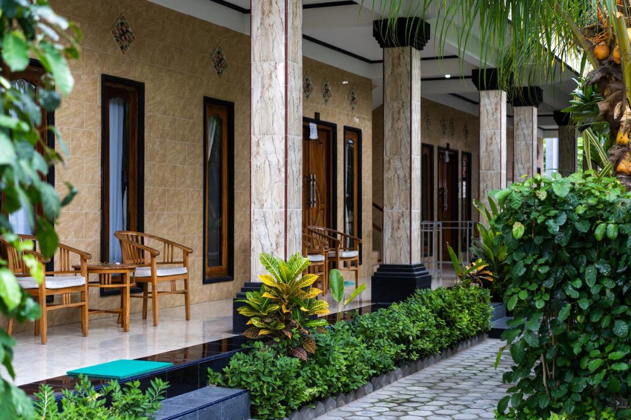 Megacahya Bungalow Lembongan Exterior foto