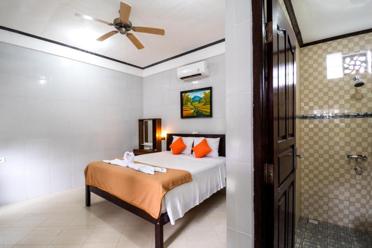 Megacahya Bungalow Lembongan Exterior foto
