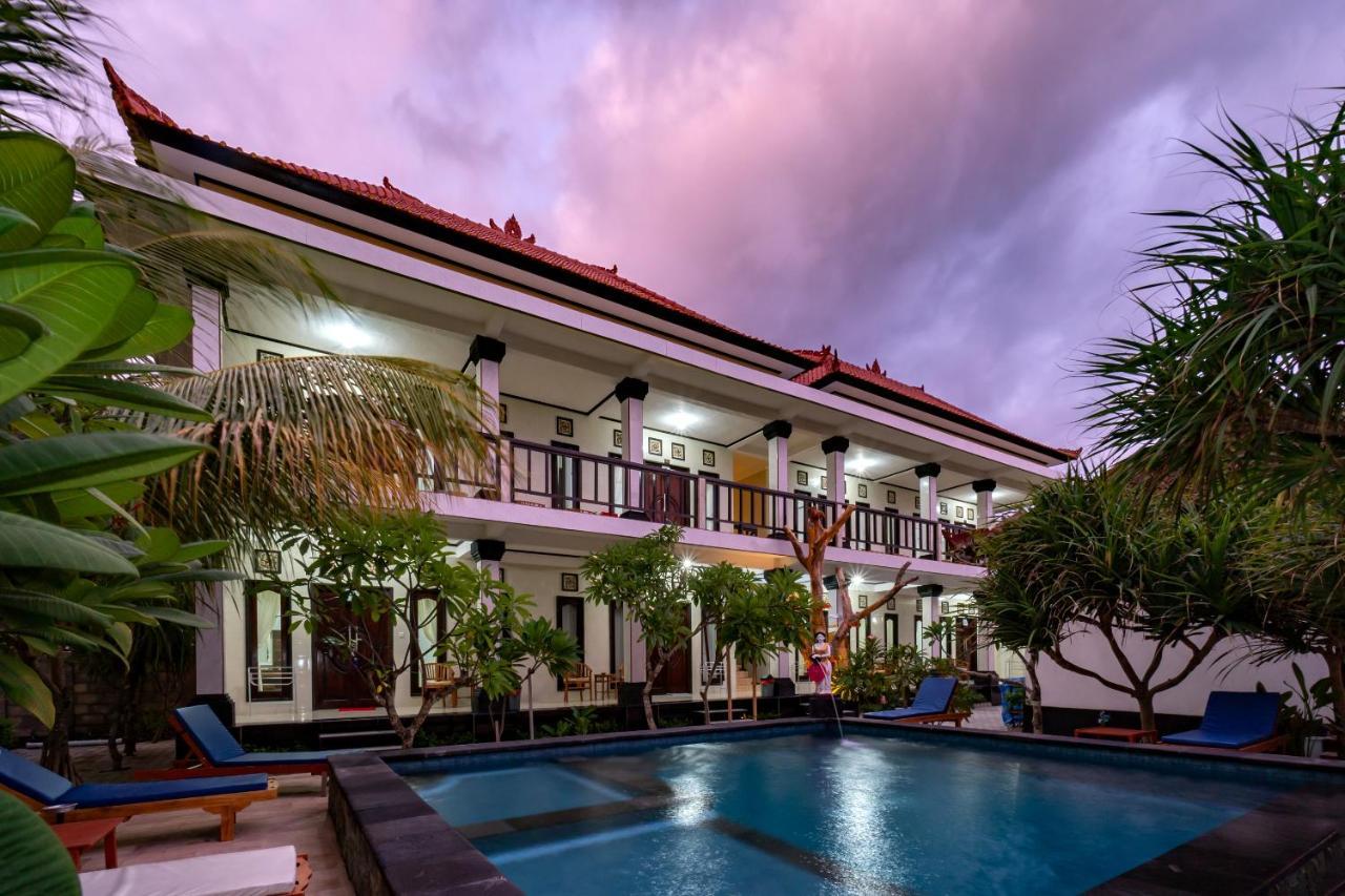 Megacahya Bungalow Lembongan Exterior foto