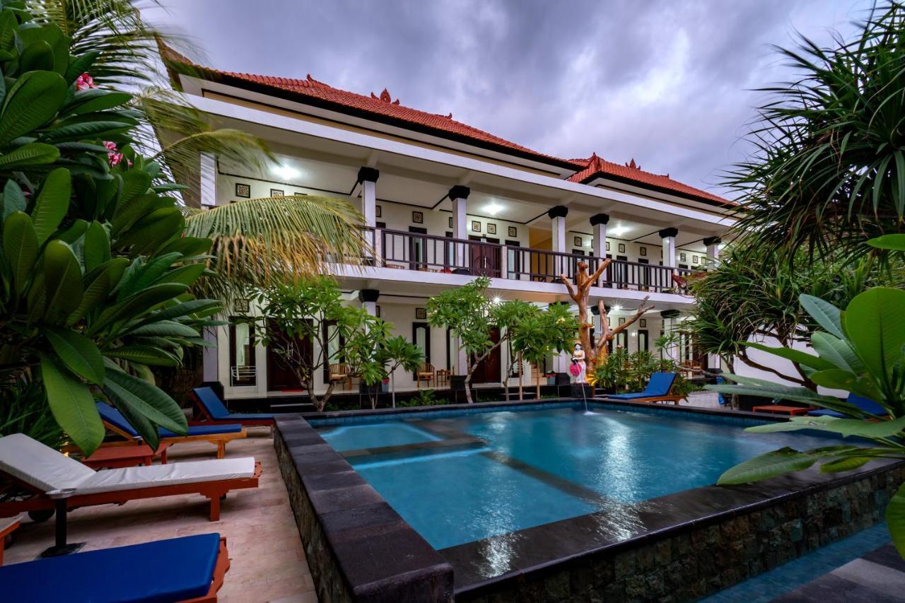 Megacahya Bungalow Lembongan Exterior foto