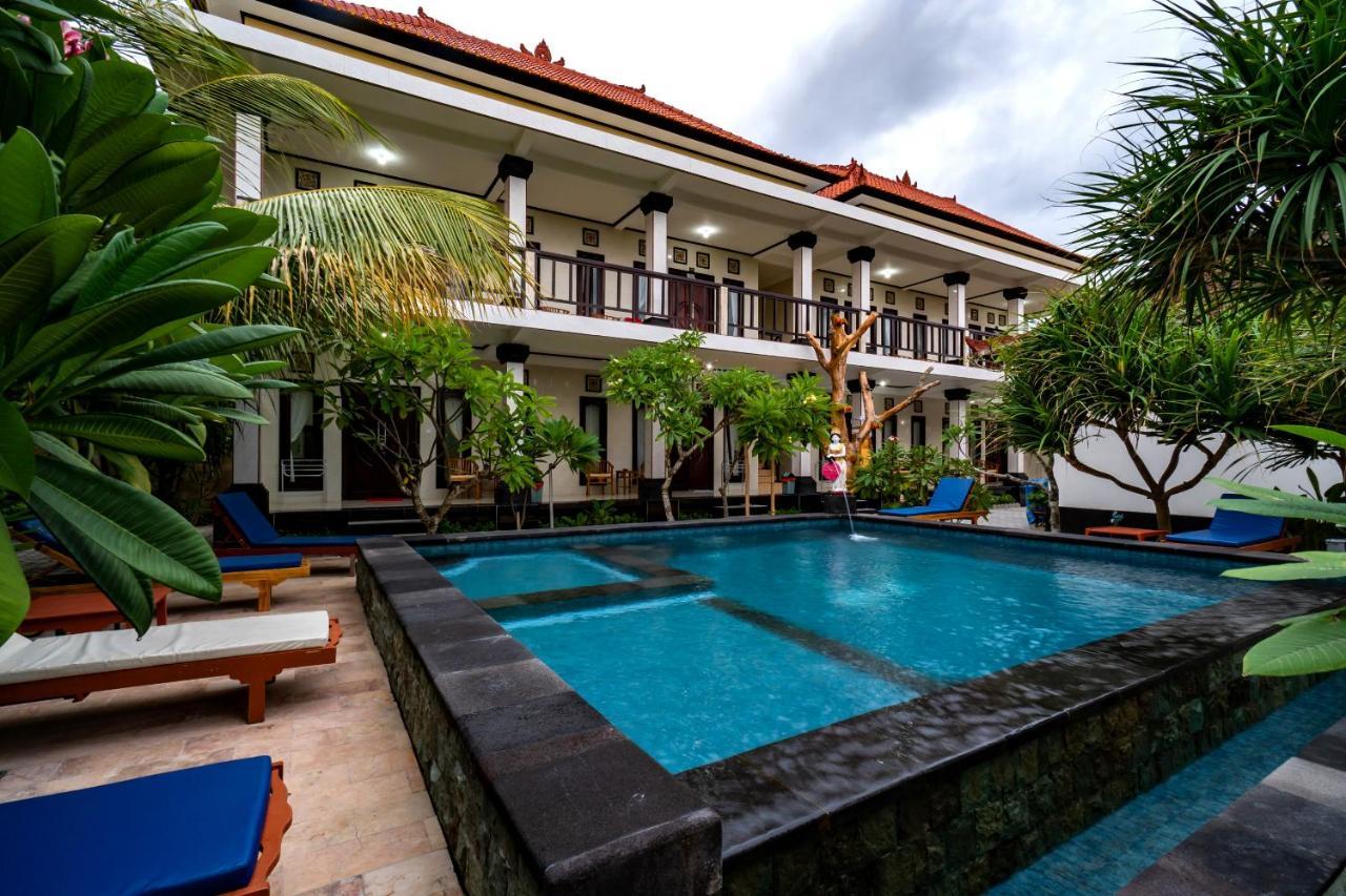 Megacahya Bungalow Lembongan Exterior foto