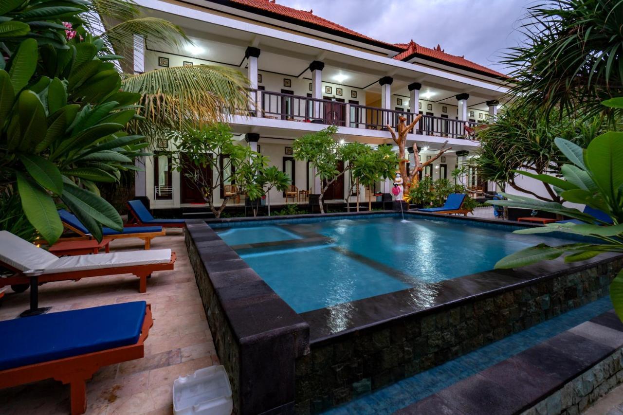 Megacahya Bungalow Lembongan Exterior foto