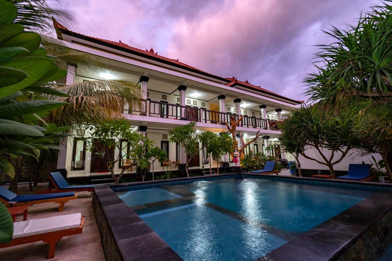 Megacahya Bungalow Lembongan Exterior foto